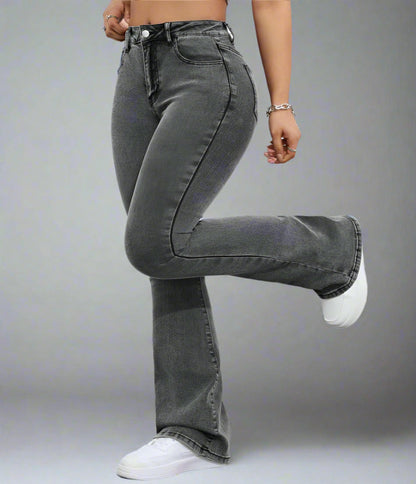 KIVINA Flare Leg Jeans